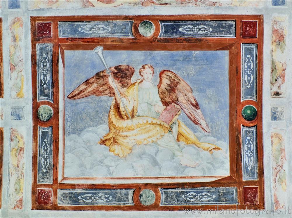 Bellusco (Monza e Brianza) - Affresco dell'allegoria della fama nel Castello di Bellusco